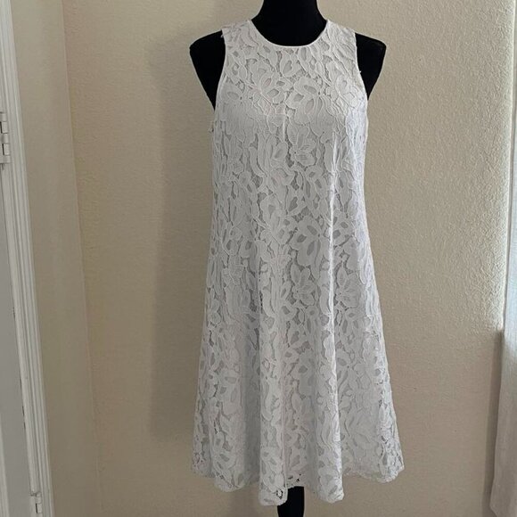Tommy Hilfiger Lace Overlay Floral Dress in White  Size 4 - Picture 1 of 11